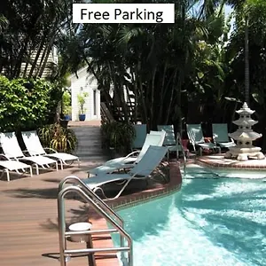 Värdshus Douglas House, Key West